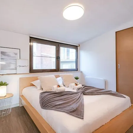Apartament Modern 2 Bedroom With Lateral Sea View And Spacious Terras *